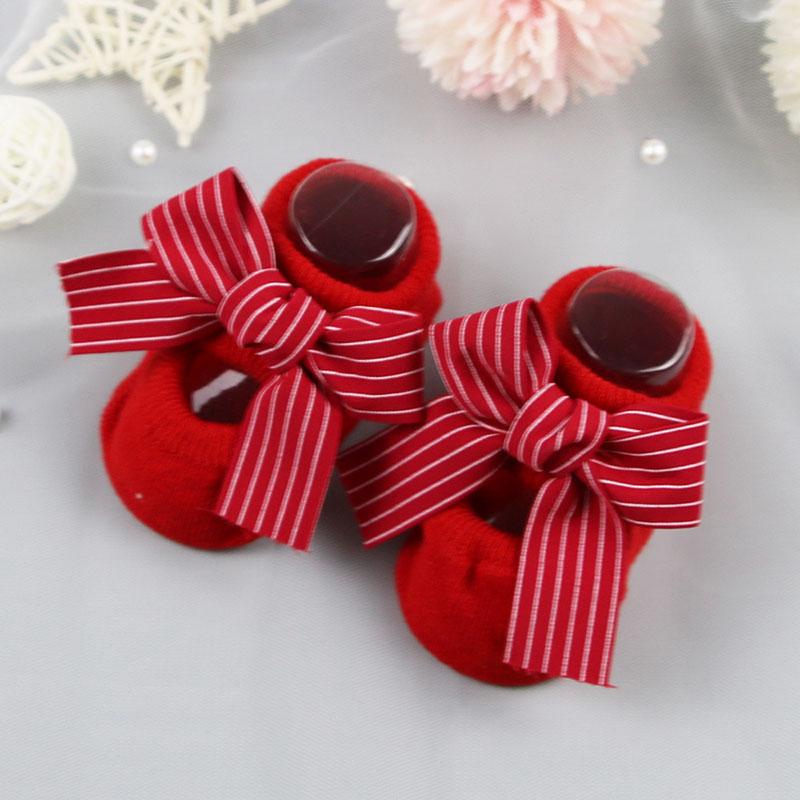 2Pcs/Set Newborn Baby Girl Socks Headband Cute Heart Striped Baby Headband Bow Infant Baby Socks Christmas Baby Shower Gift