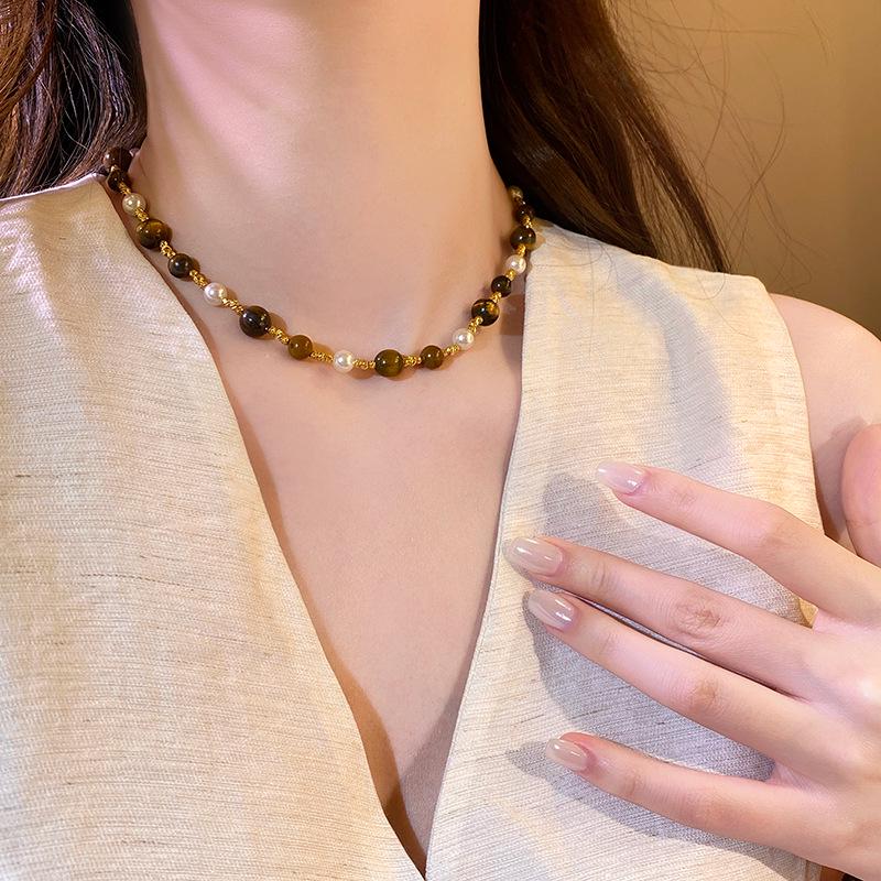 Maillard Vintage Oval Tiger Eye Long Necklace: Niche Light Luxury Sweater Chain for Women
