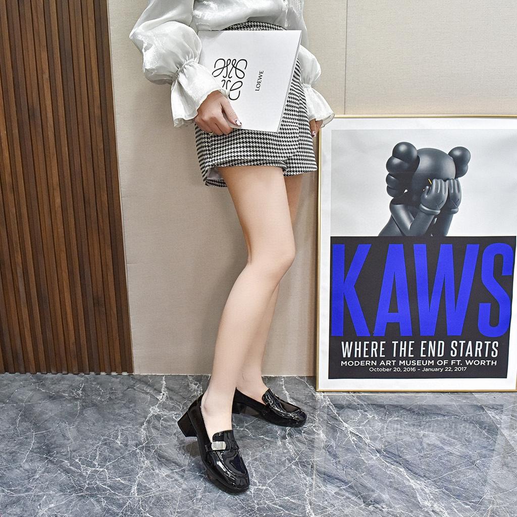Single Shoes Women's Shoes Spring New Square Head Middle Heel Cow Patent Leather Square Buckle Small Leather Shoes Four Seasons Shoes
