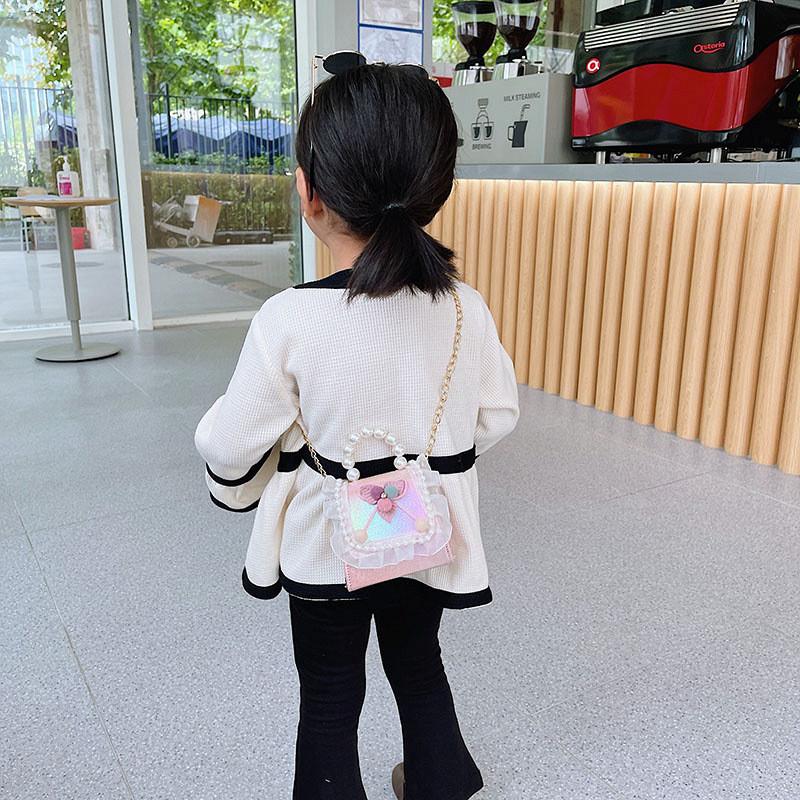 Trendy Mini Pu Crossbody Bag For Kids Featuring Stylish Bow And Pearl Design