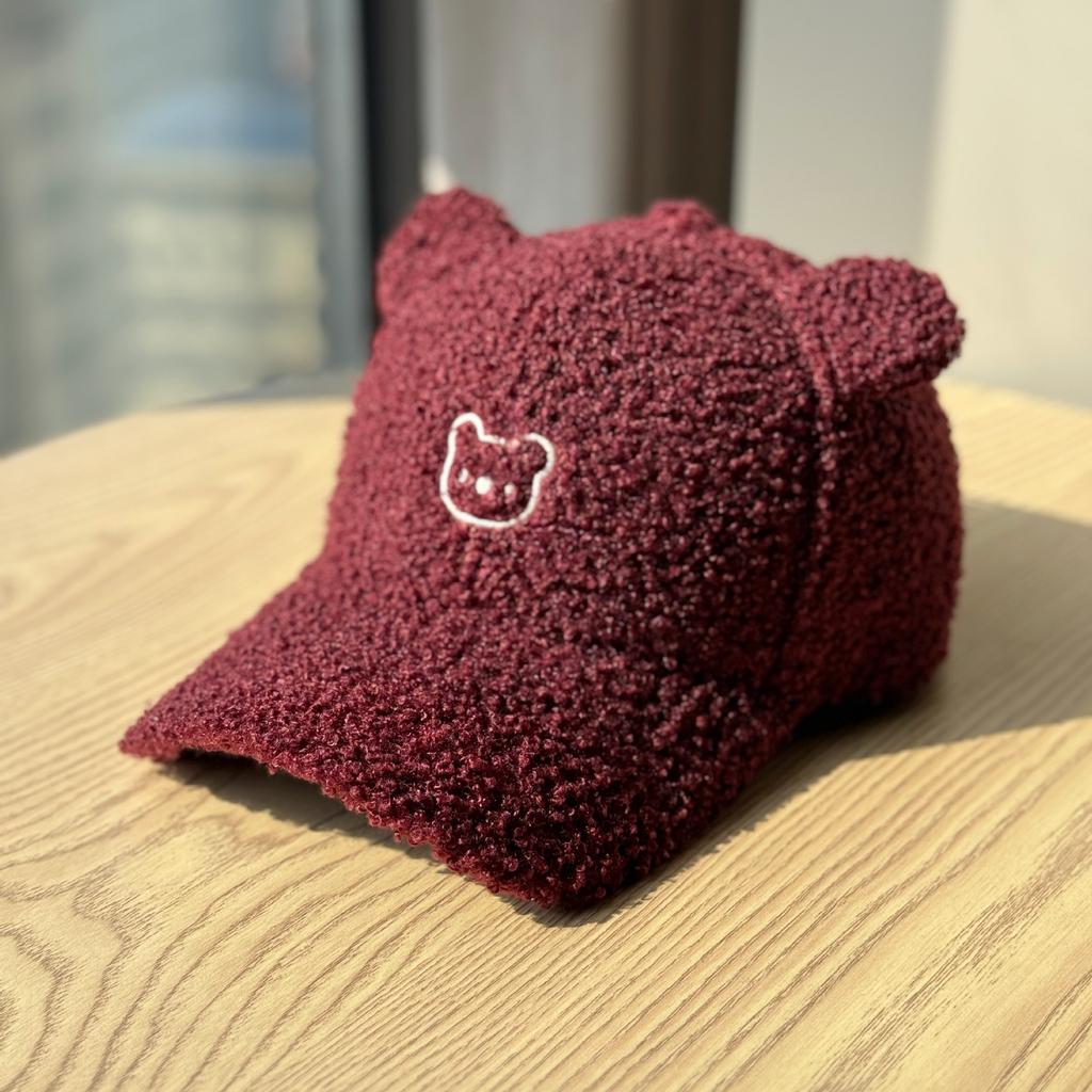 Korean-style cute bear ear lamb wool baseball cap for men and women, warm and versatile for autumn and winter, cartoon embroidered duckbill cap