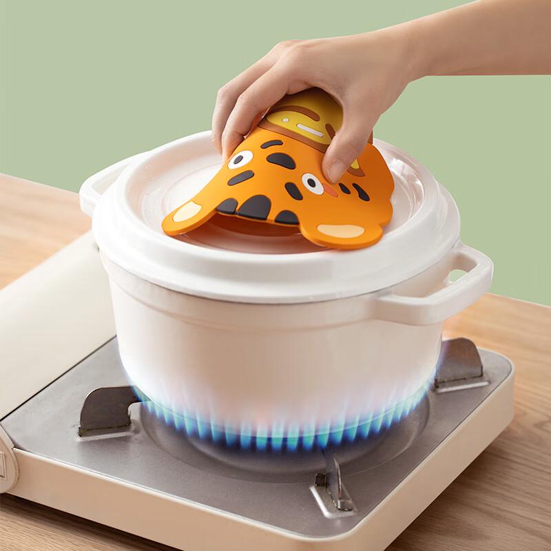 Cartoon Silicone Coaster & Placemat Set (5-Pack)