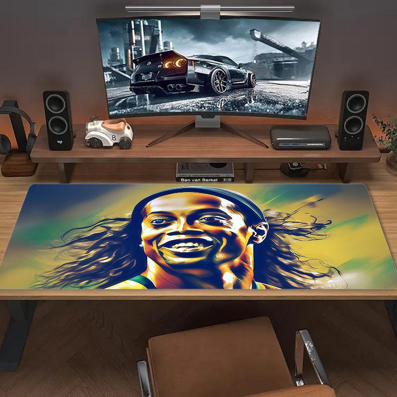 Ronaldinho Druck Kissen Rutschfest Laptop Tablet Großes Mauspadd XXL Matte Mini-PC Spielmatte Mit Verriegeltem Rand