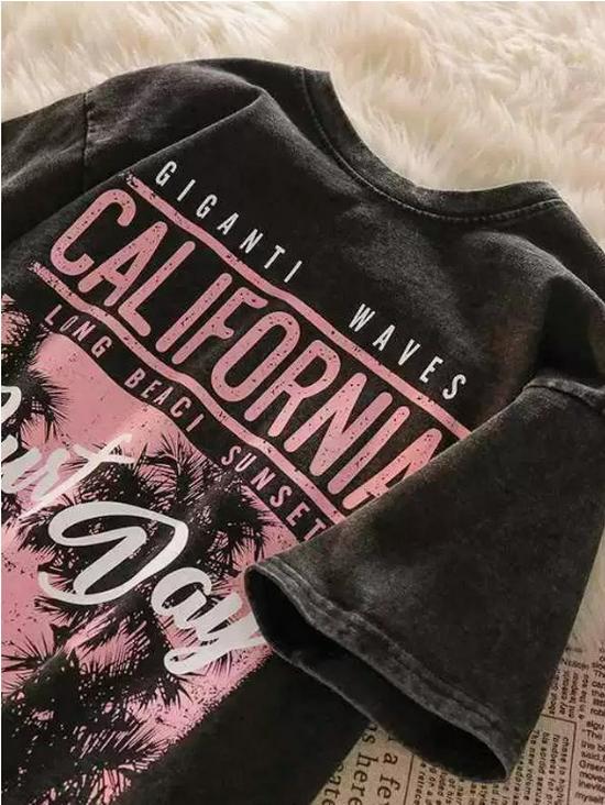 

Женская хлопковая футболка свободного кроя в американском ретро-стиле с эффектом потертости на лето 3XL (Recommended for 145-160 lbs)