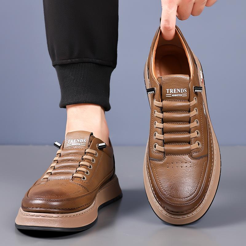 Male Skate Shoes Mens All-match Casual Shoes Outdoor Walk Footwear 2024 New Arrival Leather Sneakers Lace Up Travel Oxford Shoes