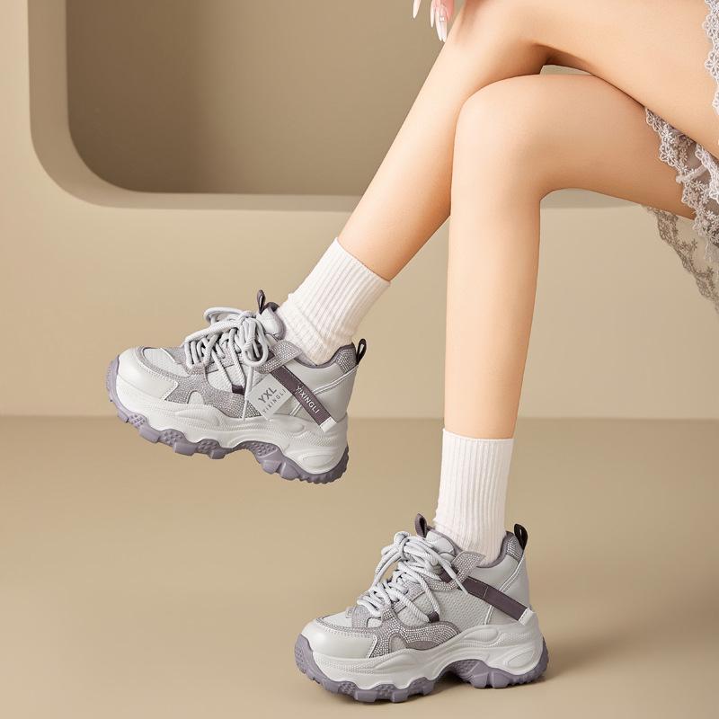 Dicke Sohle Daddy Dicke Sohle Muffin Frühling 2026 Sneaker Vielseitig Leicht Höhe Erhöhend Klein Lässig