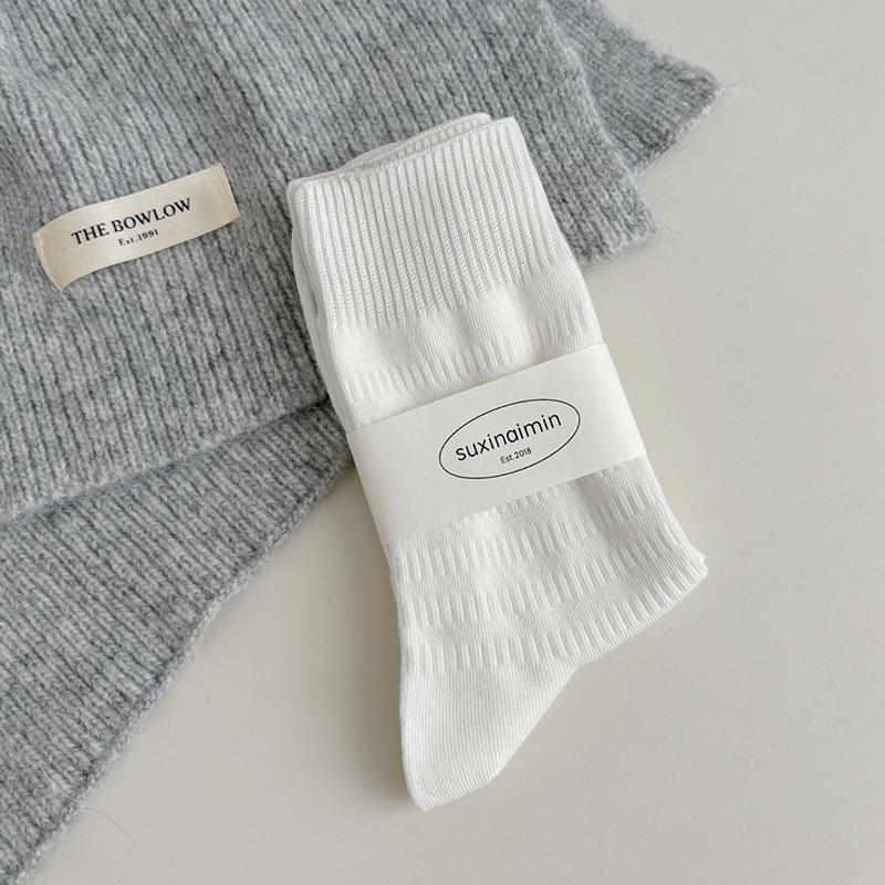 Autumn and Winter Solid Color Trendy Retro Mid-calf Pile Socks, Artistic and Versatile Socks for Women