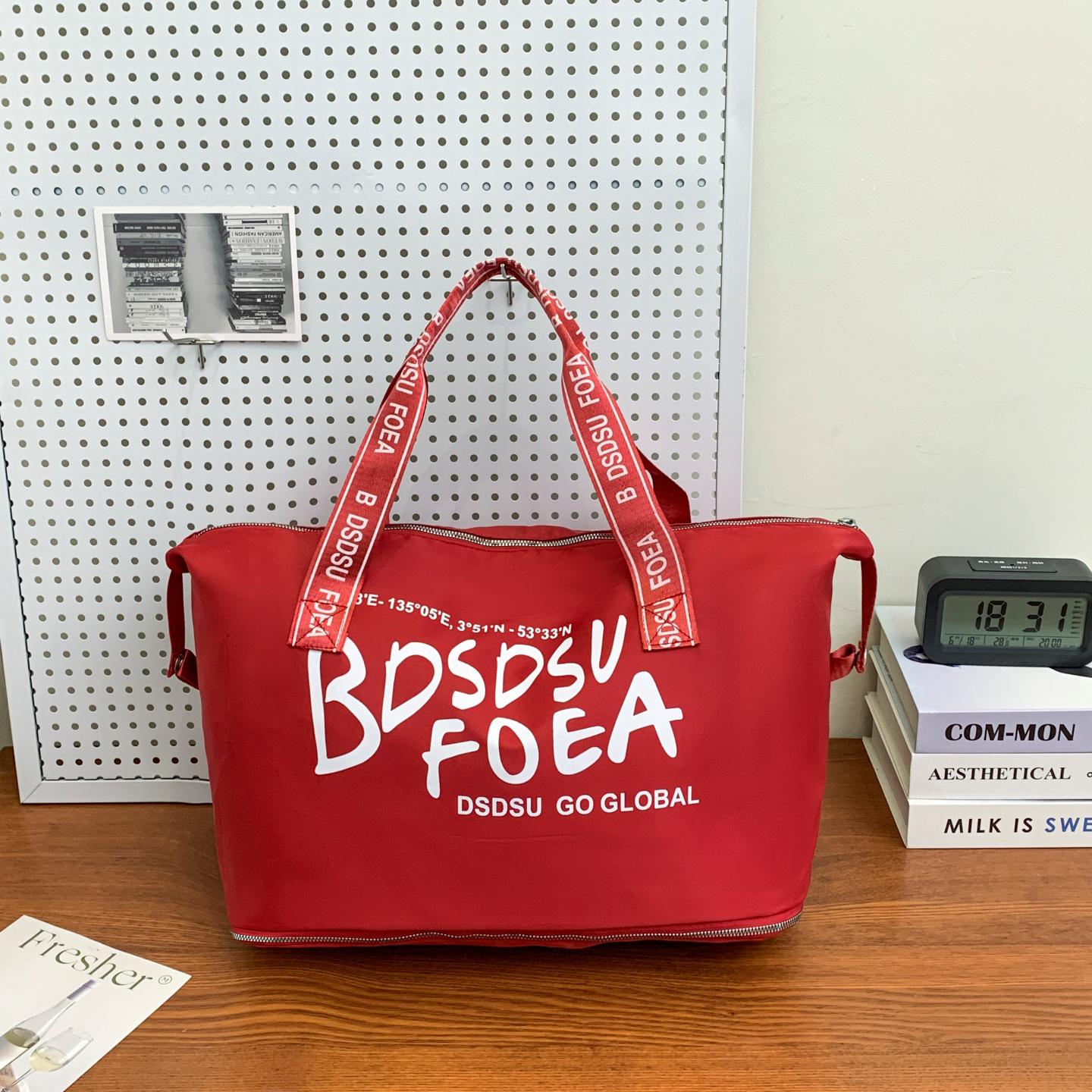 

Women s Retro Canvas Handbag & Travel Bag - Large Capacity, Sports & Fitness, Short-Distance червоний