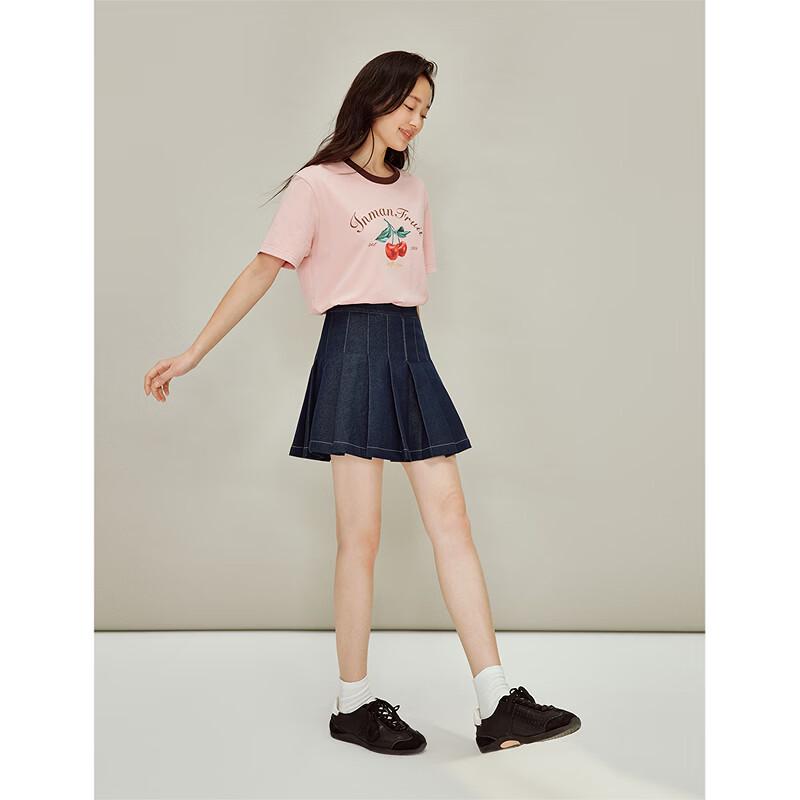 INMAN Retro High-Waisted Pleated Denim Short Skirt with Contrast Stitching