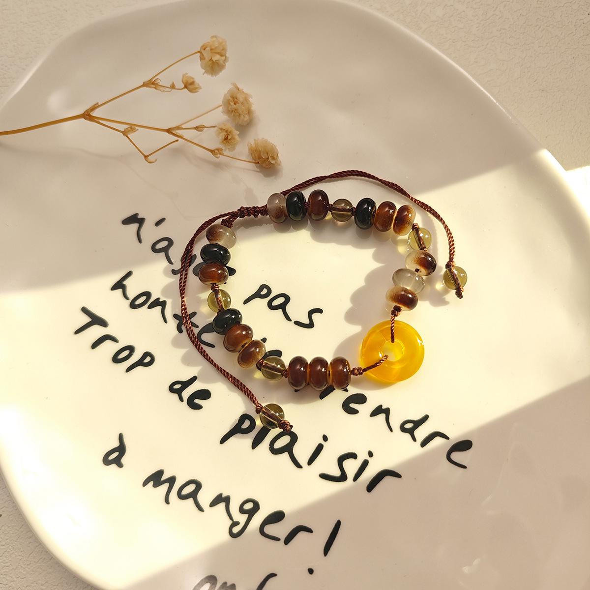 Maillard Brown Handmade Beaded Safety Buckle Bracelet, Retro Simple And Exquisite Temperament Bracelet.