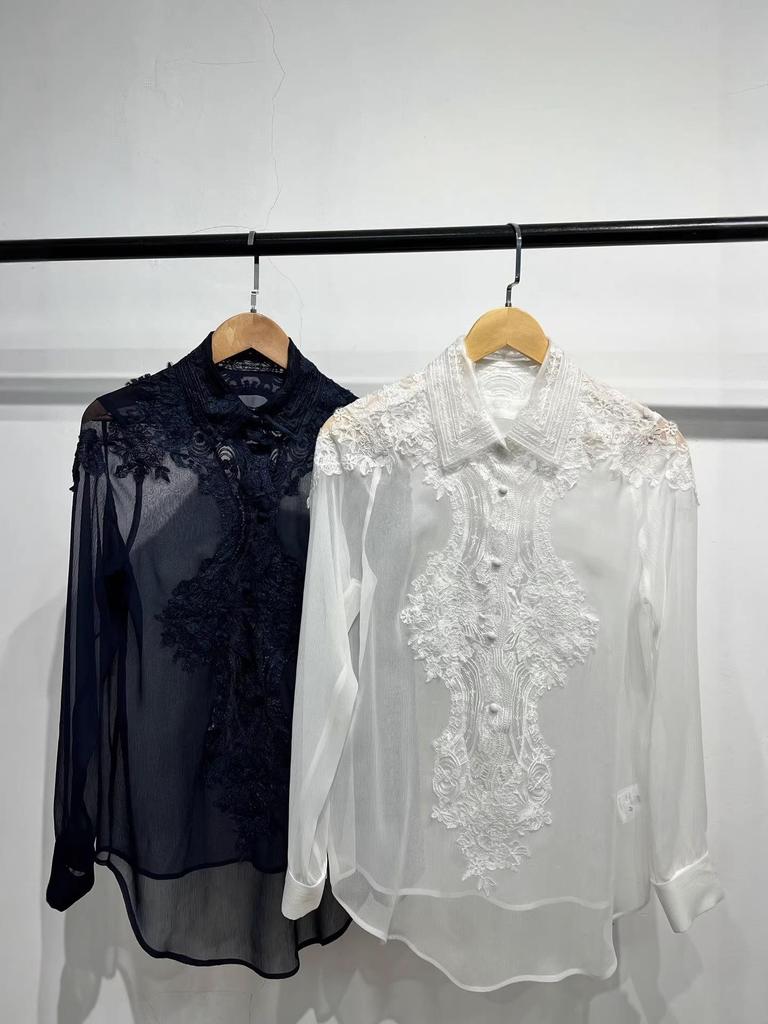 ES Elegant Lace Spliced Mulberry Silk V-neck Blouse with Embroidery