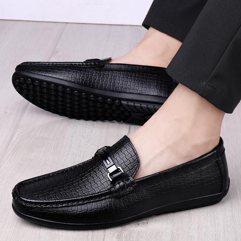 

Men s shoes 2025 autumn and winter new solid color office work casual leather shoes men drive a pedal loafers tide 37