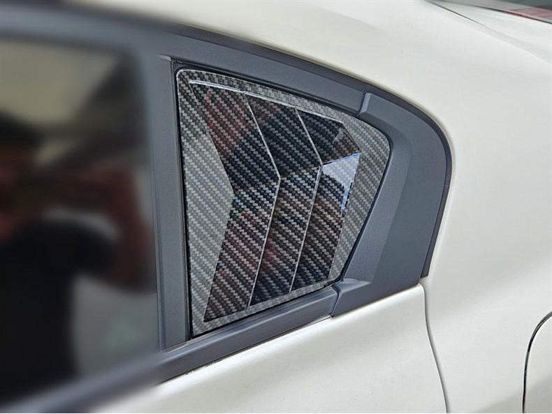 Carbon Fiber Rear Quarter Window Louvers for Honda Fit 09-14, Mustang Style Exterior Trim