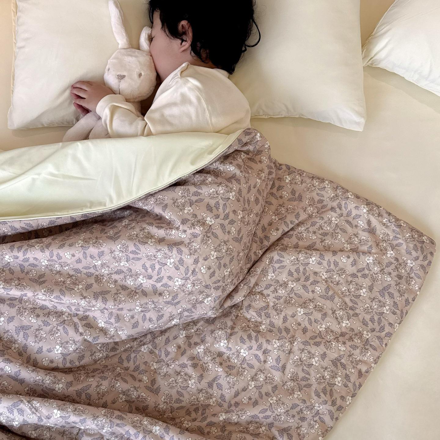Pure Cotton Double Layer Ice Gauze Summer Quilt for Mothers and Babies 100x150cm Summer Quilt
