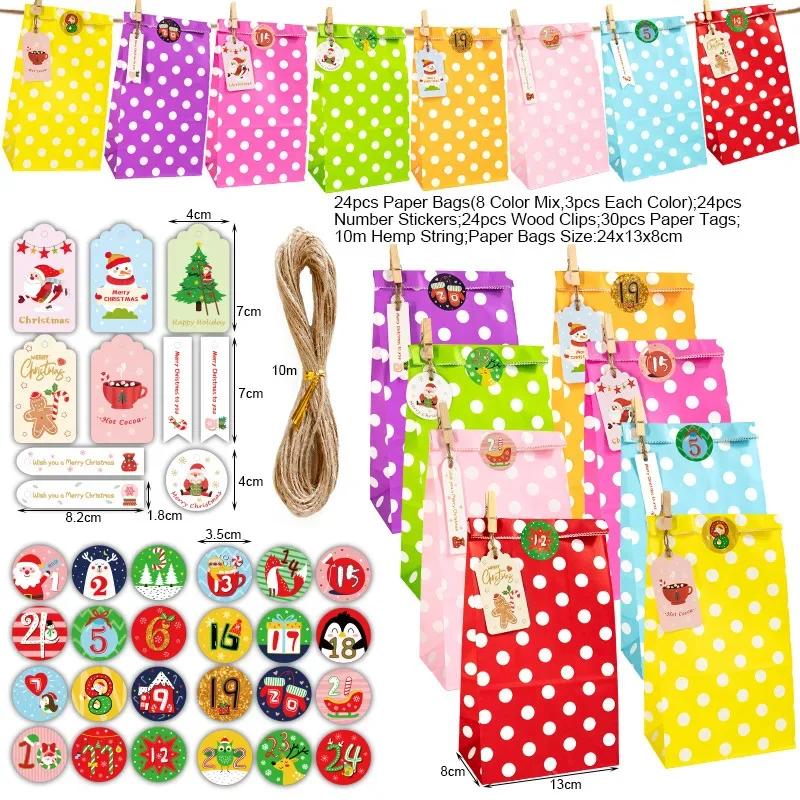 24pcs/Set Kraft Paper Bags with Stickers Snowflake Cookie Food Bag Merry Christmas Candy Gift Bag Xmas Decoration Packing