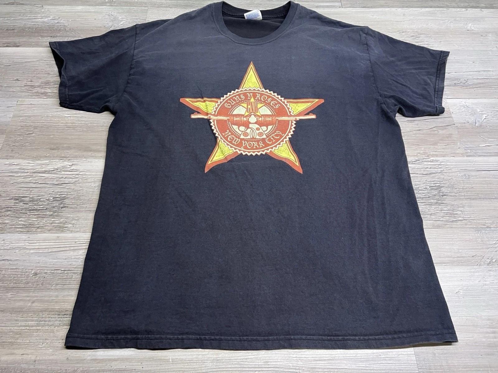 

Guns N Roses New York City T-Shirt Star Logo Sun Faded Rock Roll Graphic Tee XL M