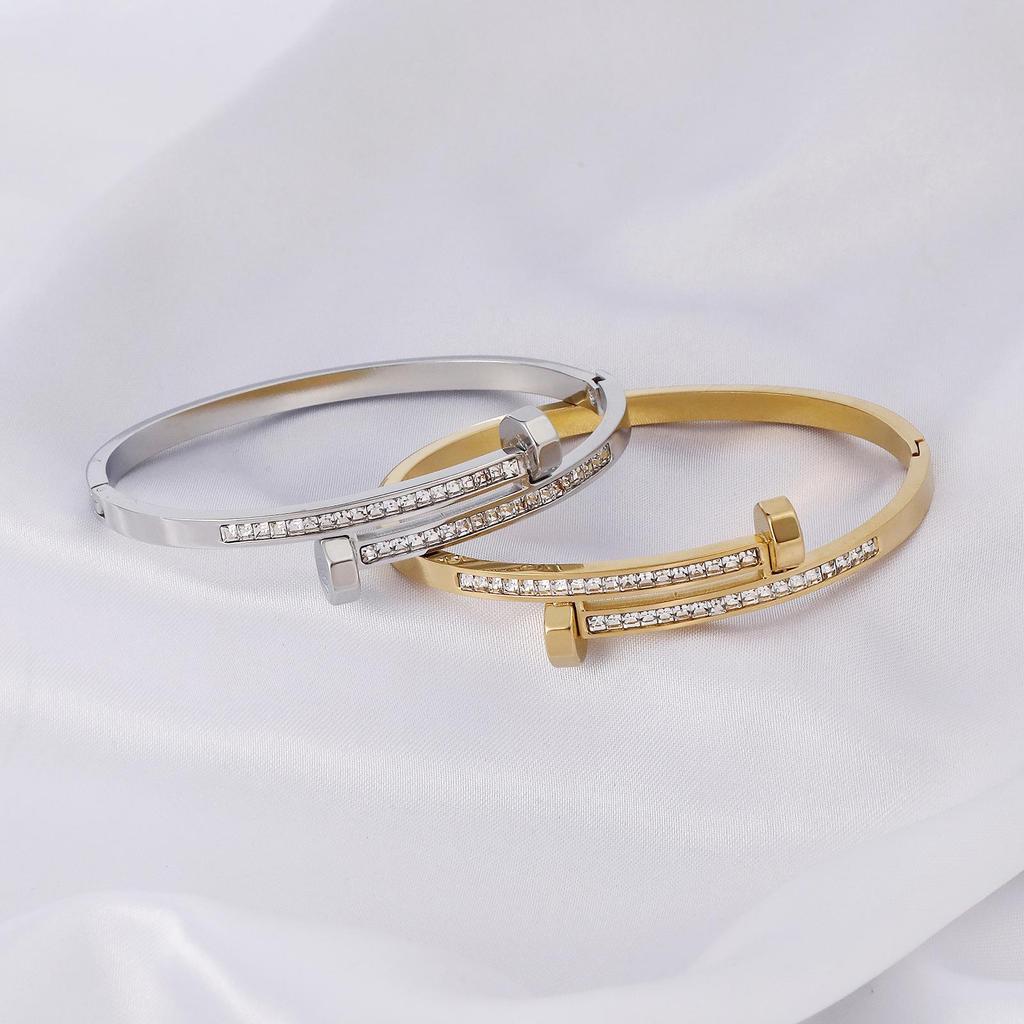 18K Gold Plated Stainless Steel Diamond Nail Bracelet