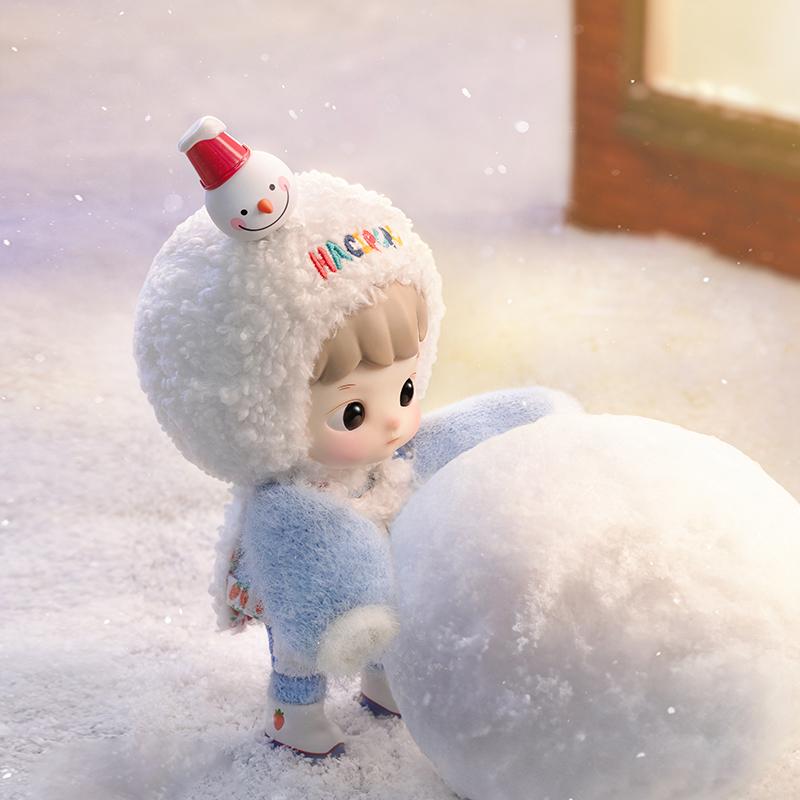 New POP MART HACIPUPU Snowman Visit Trendy Figures PPMT-2410-0063