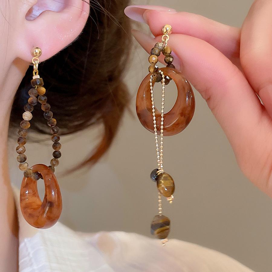 Silver Needle Retro Resin Geometric Round Oval Pendant Earrings Maillard Style Stud Earrings Niche Design Earrings Women