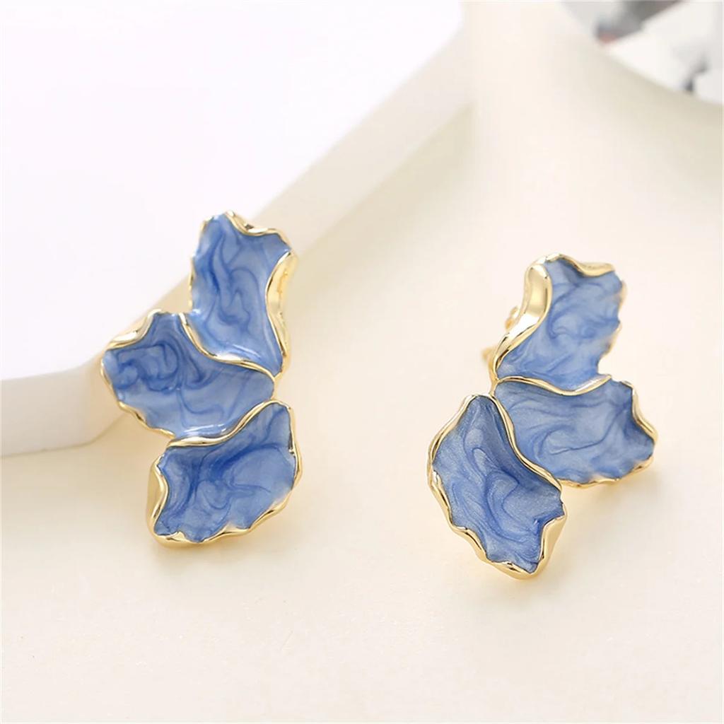Fashion Irregular Post Earrings Metal Flower Cream Epoxy Studs Gold Color Plating Heavy Statement Jewelry for Women