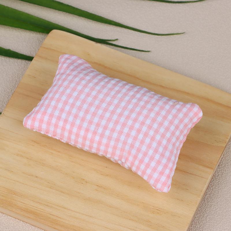 1Pcs 1/12 Dollhouse Miniature Furniture Toys Flower Pillow Cushions For Sofa Couch Bed For For Doll House Throw Pillow