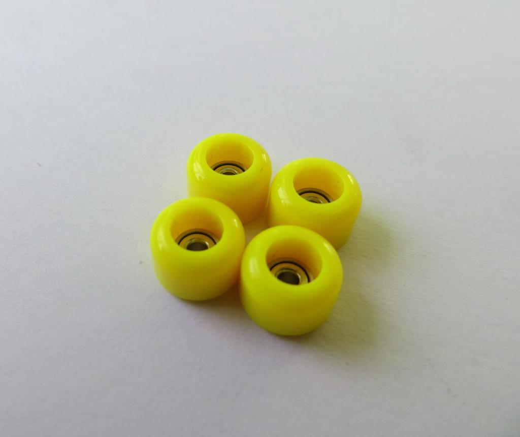 High-Toughness Fingerboard Bearing Wheels – Crack-Resistant Skateboard Accessories