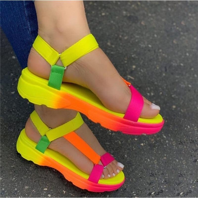 

Fashion Plus Size Women Shoes 2026 Summer New Ladies Fashion Sandals Rainbow Color Velcro Flat Ladies Sandals 43 жовтий