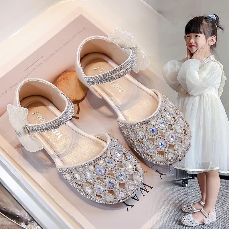 Girls Princess Shoes Shiny Crystal Ins Trendy Kids Sandals Mesh Lace Bows 2025 Summer New Girls Dance Shoes Elegant Hollowed-out