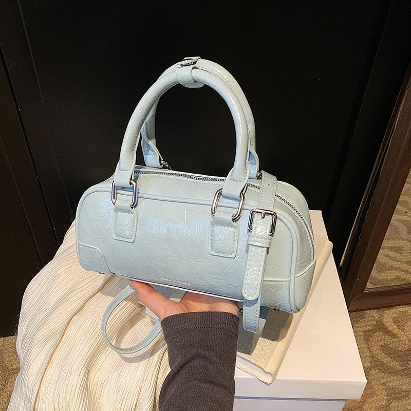 This Year's Popular Small Bag Women's 2025 New Summer Leisure Niche Design Messenger Bag Portable Pillow Bag