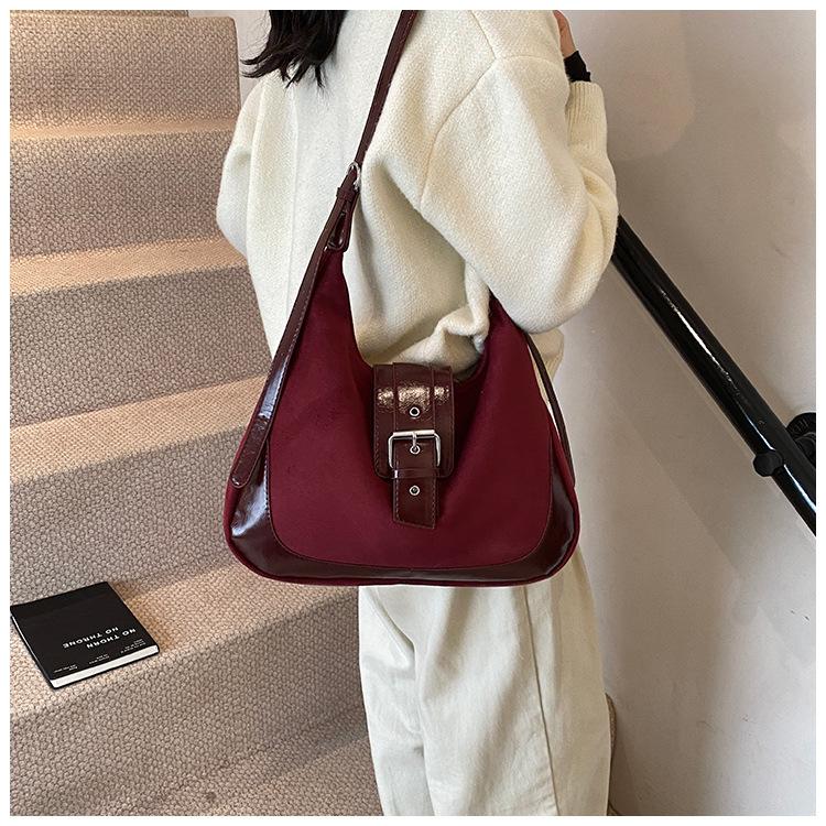 Vintage Matte Bag Women's Fashion Versatile Tote Bag High-end Casual Messenger Bag Underarm Bag