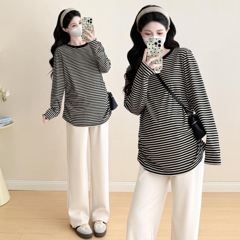 2026 Spring Maternity Striped Knit T-shirt: Casual, Versatile Base Layer for Trendy Moms 2XL