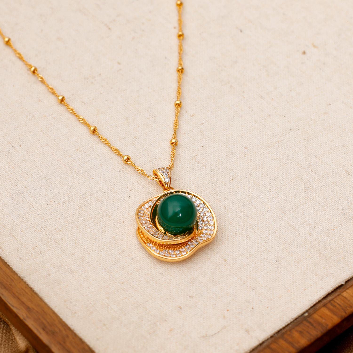 

Ожерелье из натурального агата в стиле ретро для женщин, модный цветок, легкая роскошь, нишевый дизайн, изысканное и элитное ощущение, цепочка на ключицу 48cm