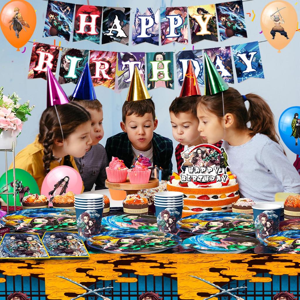 Decorações de Aniversário Demon Slayer, 112 peças Decorações de Festa Demon Slayer Conjunto de Talheres-Banner de Aniversário Balões Topper de Bolo Pratos Copos etc
