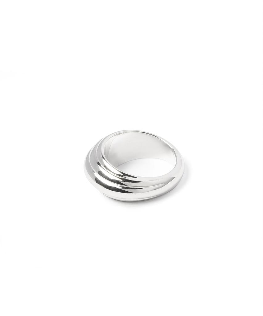 Tacit Shell Ring