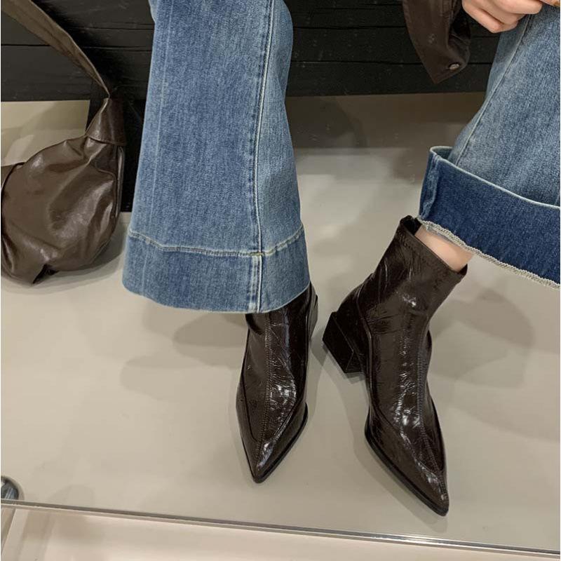 2025 Autumn and Winter New Sheepskin Pointed Elastic Boots Children's Rear Zipper Short Boots Thick Heel French Fashion Thin Boots Women