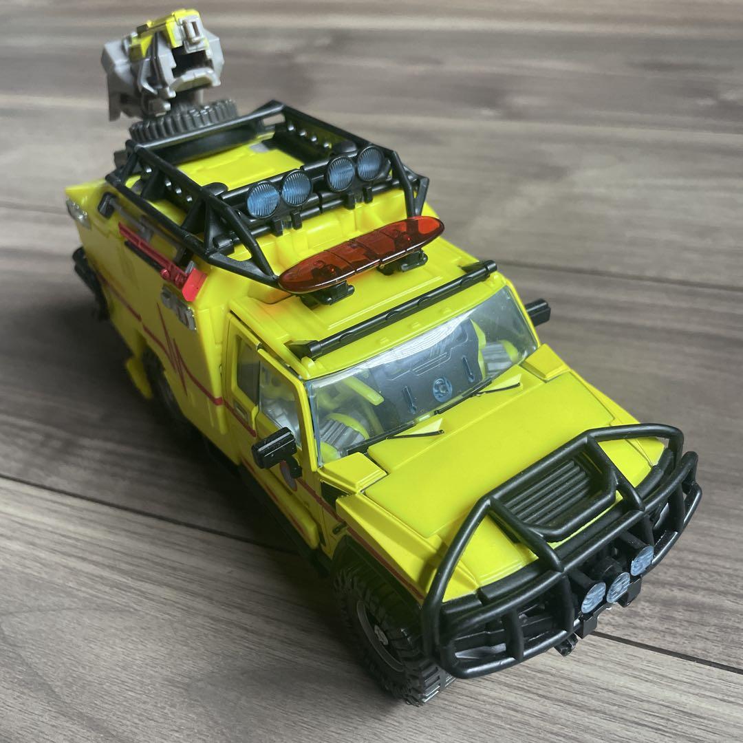 

[USED] Transformers MPM-11 Ratchet