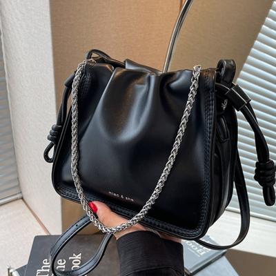 Niche plooibagetje dames zomer nieuw trendy retro emmer tas veelzijdige schoudertas crossbody tas