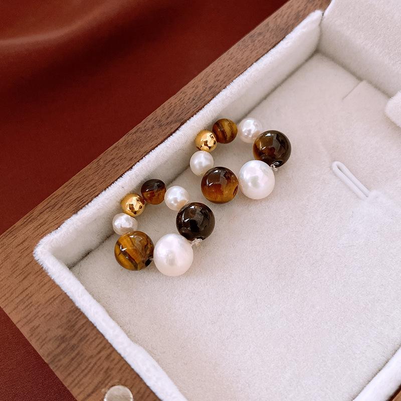 Echtgold-galvanisierte Silbernadel Zirkon Liebesohrringe Leichter Luxus High-End Ohrstecker Nischenohrringe Damen