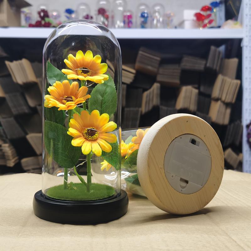 Drei Sonnenblumen-Glasabdeckungs-Ornament, kreatives Weihnachts- und Valentinstagsgeschenk, simulierter unsterblicher Strauß
