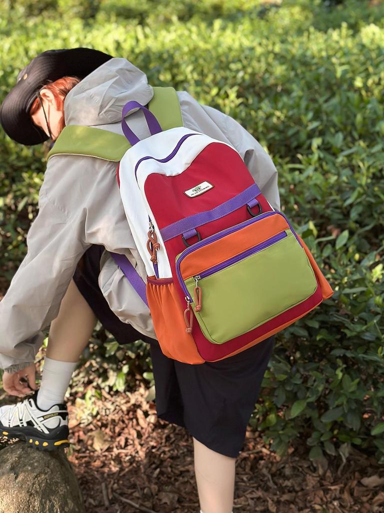 Modny plecak dziecięcy w bloki kolorystyczne - Uroczy i wytrzymały dla chłopców i dziewcząt ze szkoły podstawowej