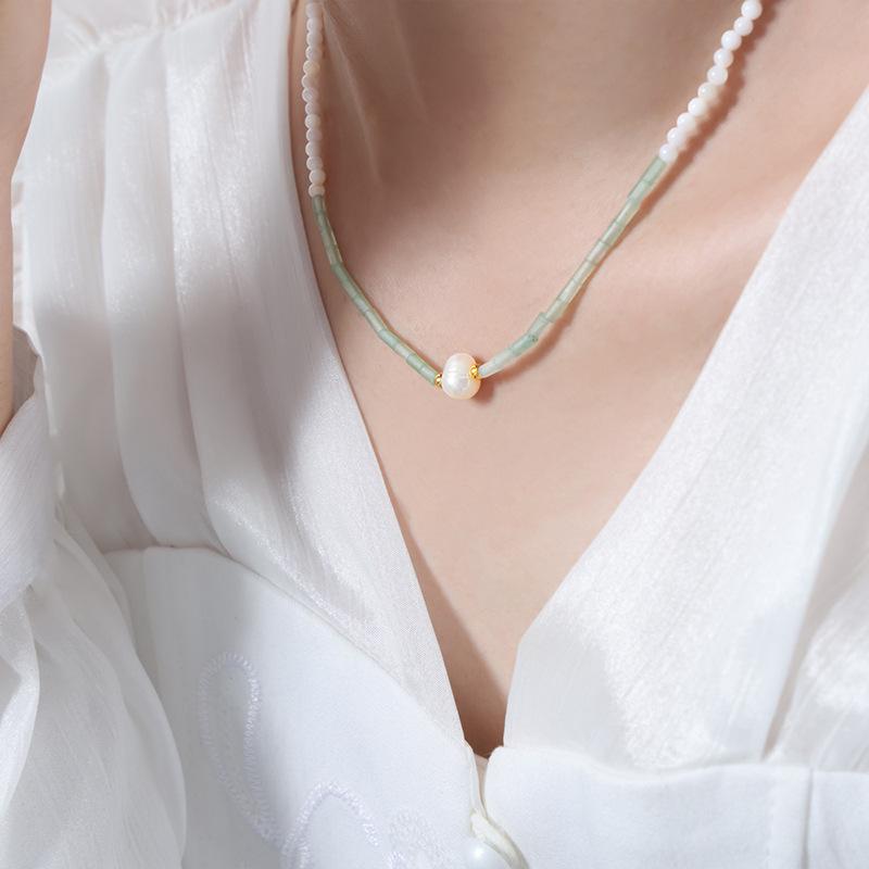 European Design Freshwater Pearl & Natural Stone Green Clavicle Necklace