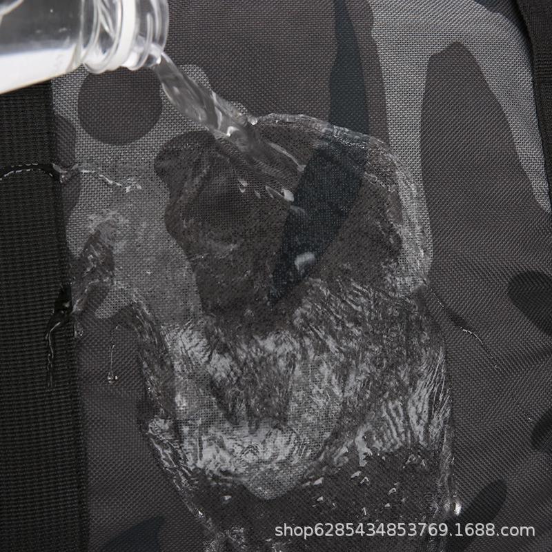 Large Capacity Waterproof Oxford Cloth Travel and Storage Bag