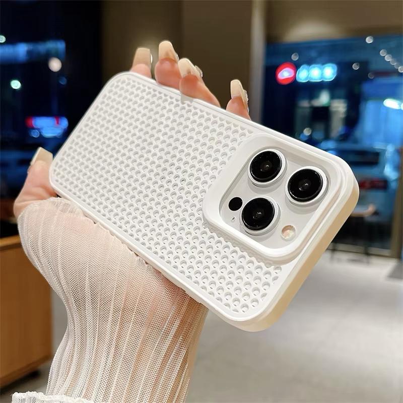 Luxury Heat Dissipation Breathable Mesh Phone Case For iPhone 16 15 14 Plus 13 12 11 Pro Max Shockproof Soft Bumper Hard Cover