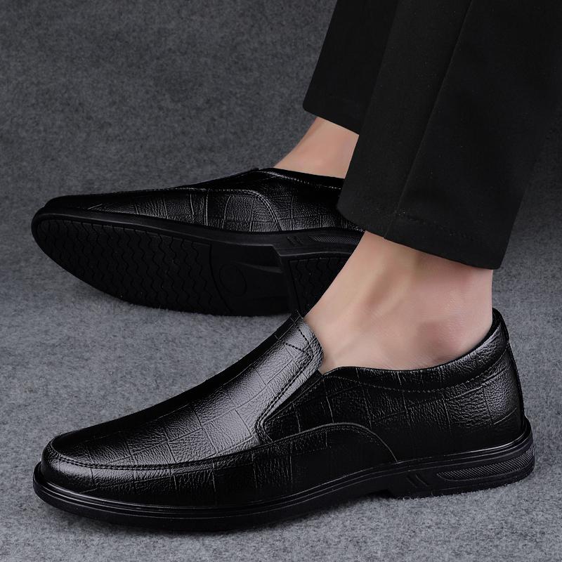 Luxury Men's Genuine Leather Formal Shoes High-end Banquet Dress Shoes Daily Versatile Men's Work Loafers Black Free Delivery