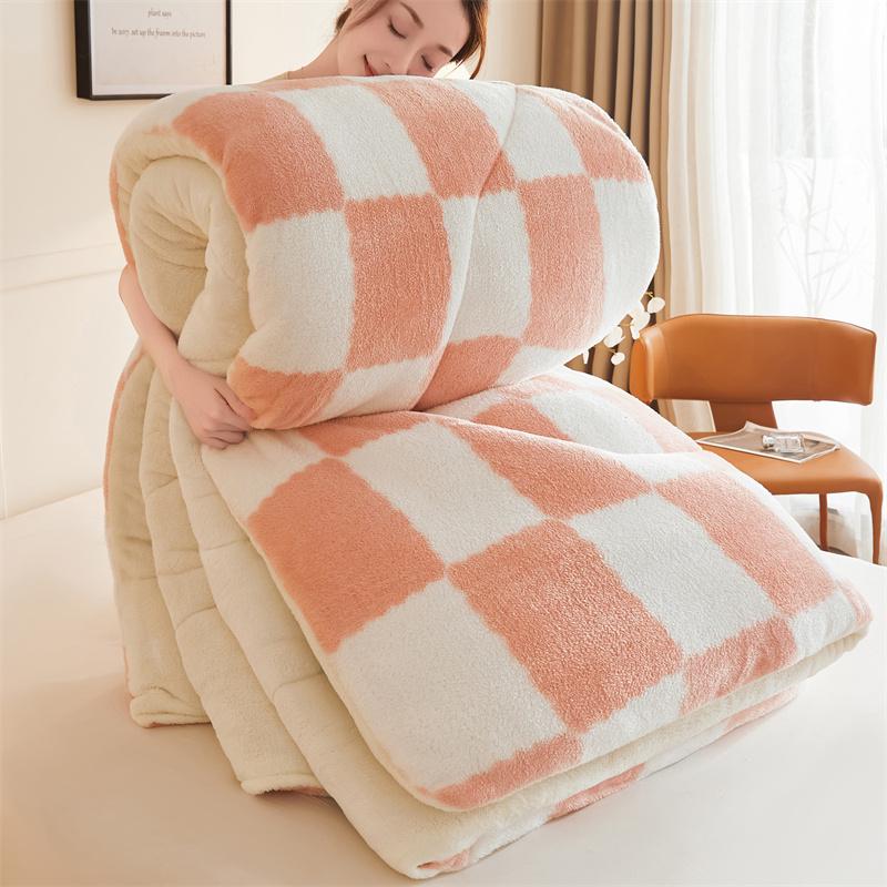 Checkerboard Thickened Coral Fleece Winter Blanket Double Sided Plush Warm Quilts for Bed Super Soft Queen Size Winter Comforter