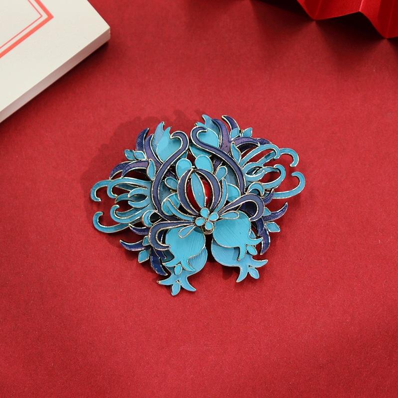 Chinese style court cloisonne point cui brooch retro temperament cheongsam coat brooch high-end accessories women