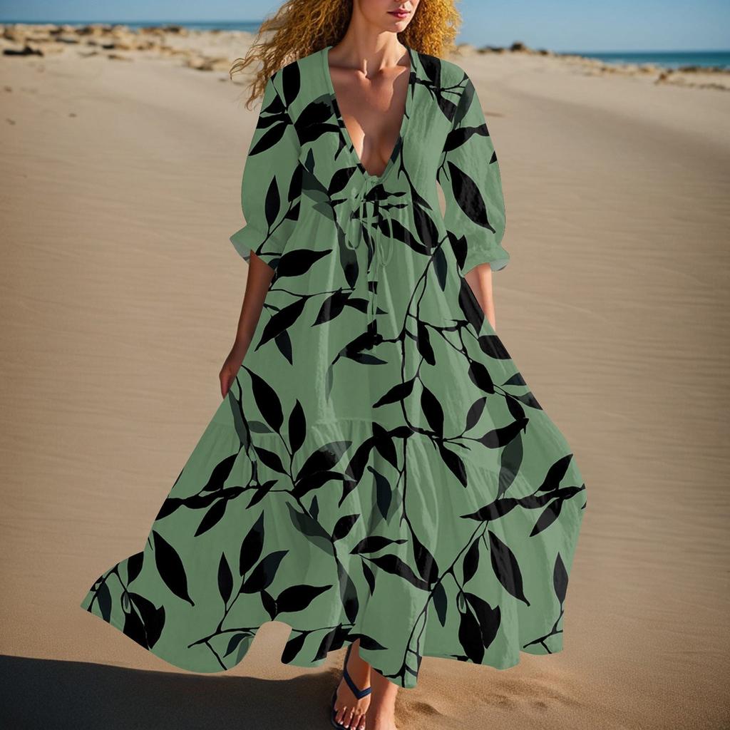 Women's Summer Fashion V-neck Retro Floral Print Short Sleeved Beach Dress With Lace Patchwork Dress