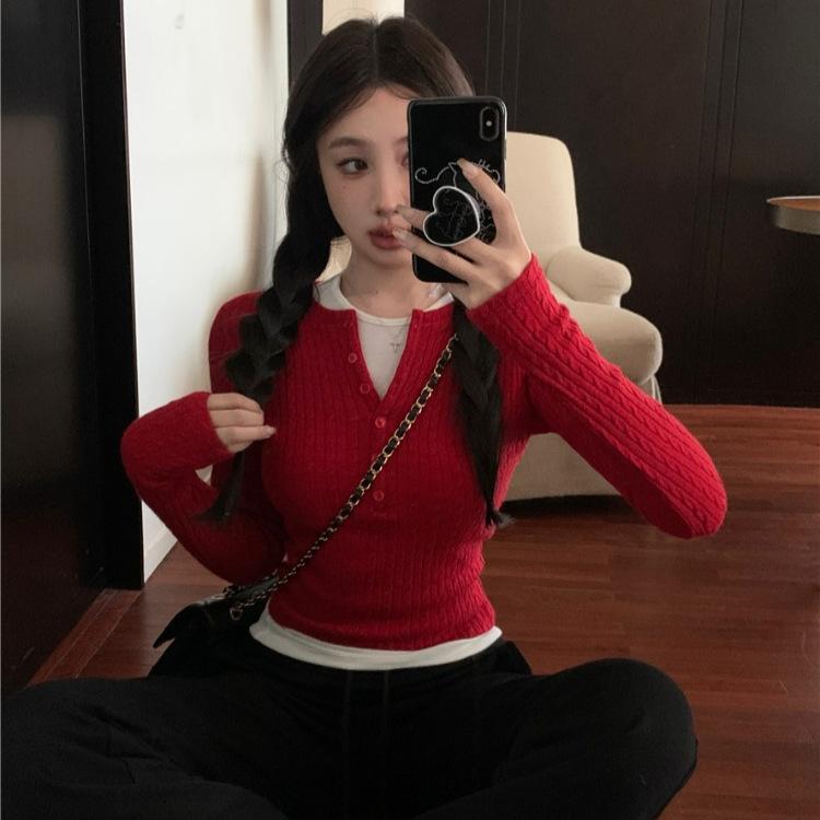 Red twist semi-open neck long-sleeved knitted sweater women's autumn and winter short slim-fit sweet Spice Girl sweater