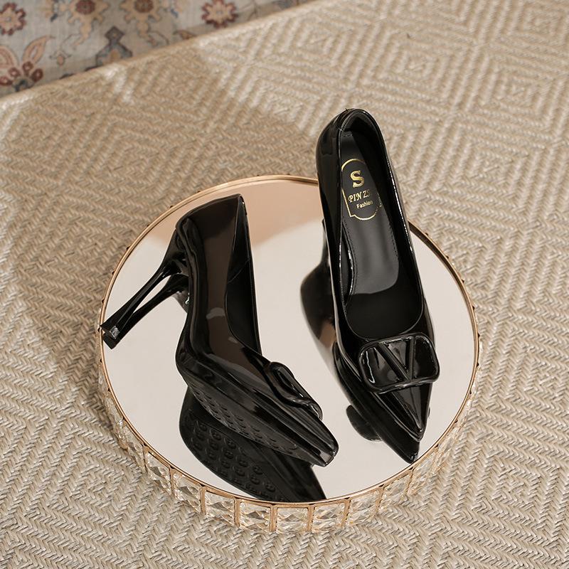 

Туфли-лодочки на высоком каблуке с V-образным вырезом, женские водонепроницаемые, с острым носком, на тонком каблуке, с открытым верхом, одинарные туфли, элегантный темперамент, универсальная женская обувь 39