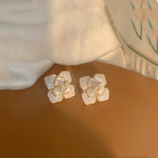 Elegant Fine Crystal Snow Gauze Bowknot Earrings for Women Girl Romantic Temperament Dangle Earrings Wedding Jewelry Accessories